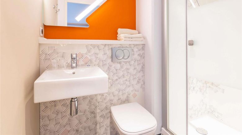 <b>Ibis Budget Saint Etienne Centre Gare Room</b>. Images powered by <a href="https://iceportal.shijigroup.com/" title="IcePortal" target="_blank">IcePortal</a>.