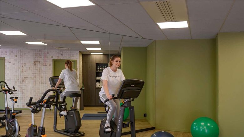 <b>Novotel Saint Etienne Centre Gare Health</b>. Images powered by <a href="https://iceportal.shijigroup.com/" title="IcePortal" target="_blank">IcePortal</a>.