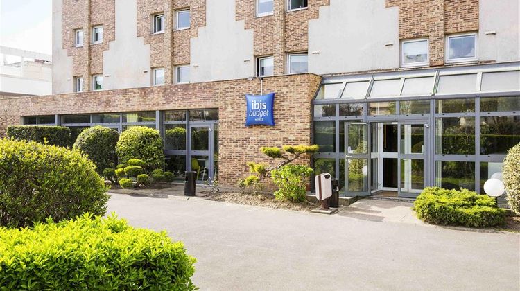 Ibis Budget Fresnes Exterior