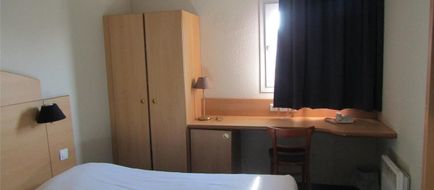 Ibis Budget Fresnes Exterior