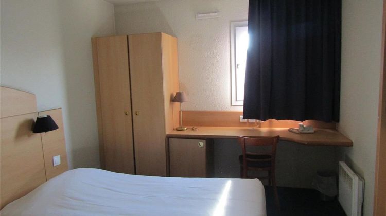 Ibis Budget Fresnes Exterior