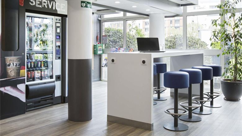 Ibis Budget Fresnes Exterior. Images powered by <a href="https://iceportal.shijigroup.com" target="_blank" rel="noopener">Ice Portal</a>.