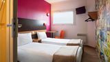 HotelF1 Nemours Room