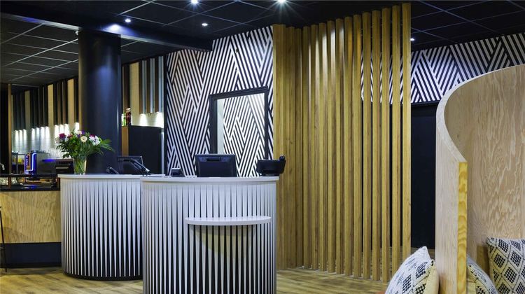 Ibis Styles Massy Opera Exterior