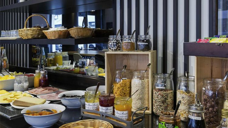 Ibis Styles Massy Opera Restaurant