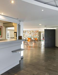 Hotel F1 Igny Massy Tgv
