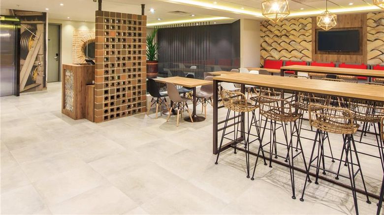 <b>Hotel Ibis Cucuta Restaurant</b>. Images powered by <a href="https://iceportal.shijigroup.com/" title="IcePortal" target="_blank">IcePortal</a>.