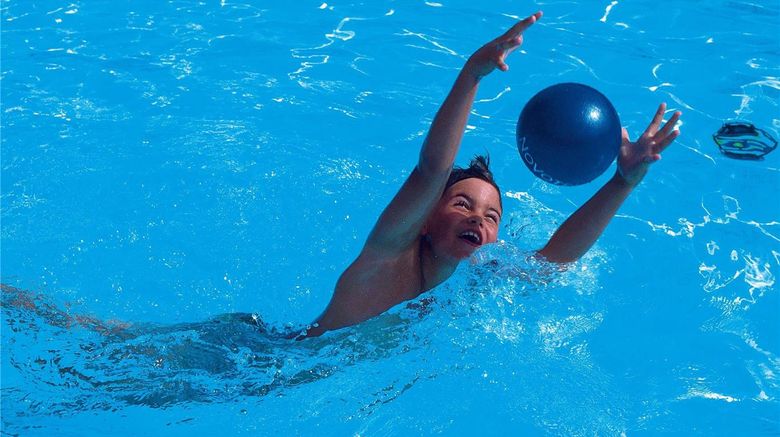 <b>Novotel Sharjah Expo Center Pool</b>. Images powered by <a href="https://iceportal.shijigroup.com/" title="IcePortal" target="_blank">IcePortal</a>.