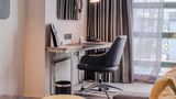 Novotel Jakarta Cikini Suite