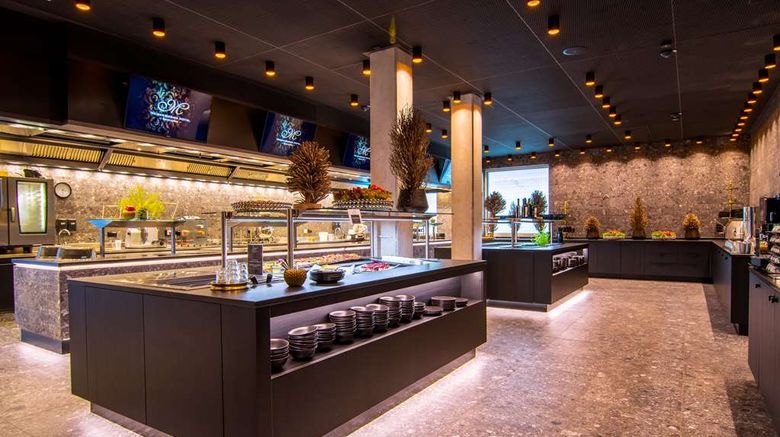 <b>Meiser's Hotel am Weinmarkt Restaurant</b>. Images powered by <a href="https://iceportal.shijigroup.com/" title="IcePortal" target="_blank">IcePortal</a>.