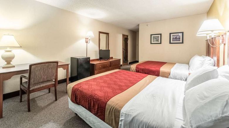 <b>Econo Lodge Brainerd Room</b>. Images powered by <a href="https://iceportal.shijigroup.com/" title="IcePortal" target="_blank">IcePortal</a>.