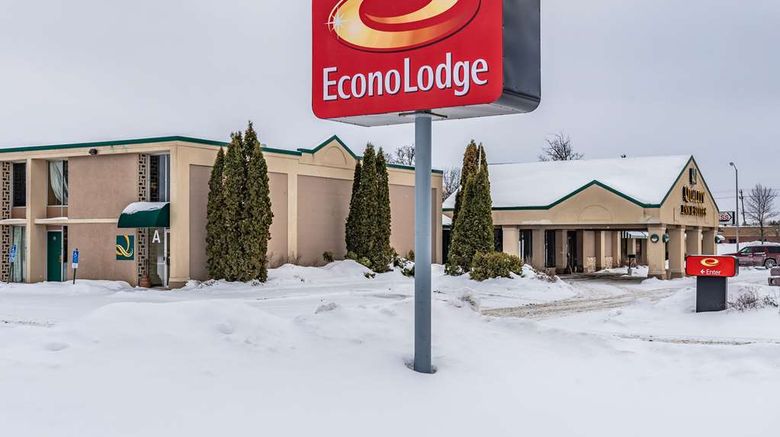 <b>Econo Lodge Brainerd Exterior</b>. Images powered by <a href="https://iceportal.shijigroup.com/" title="IcePortal" target="_blank">IcePortal</a>.