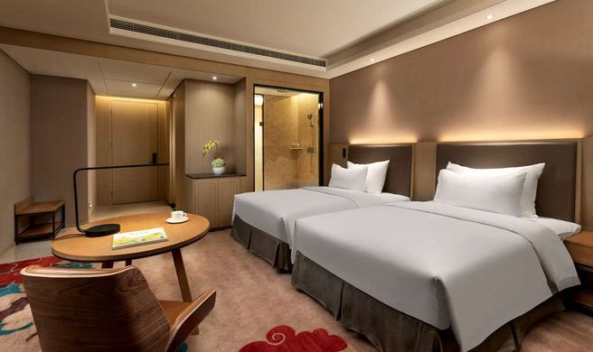 Ramada by Wyndham Zhengzhou Xinzheng Room