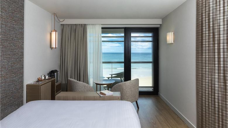 <b>Hotel Oceania Saint-Malo Room</b>. Images powered by <a href="https://iceportal.shijigroup.com/" title="IcePortal" target="_blank">IcePortal</a>.