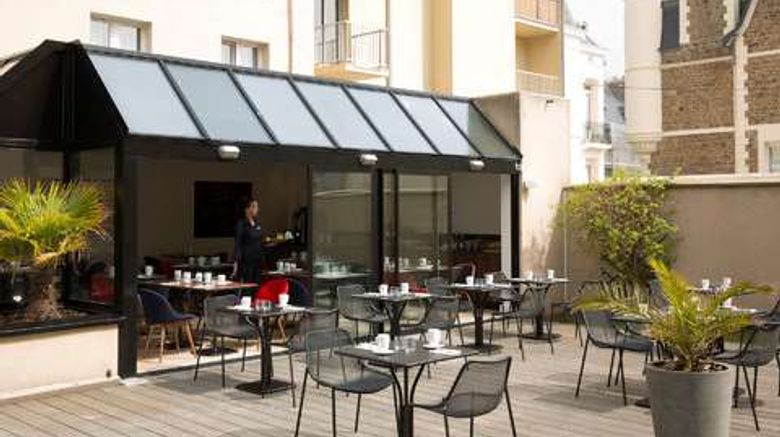 <b>Hotel Escale Oceania Exterior</b>. Images powered by <a href="https://iceportal.shijigroup.com/" title="IcePortal" target="_blank">IcePortal</a>.