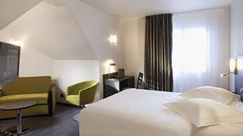<b>Hotel Escale Oceania Vannes Room</b>. Images powered by <a href="https://iceportal.shijigroup.com/" title="IcePortal" target="_blank">IcePortal</a>.