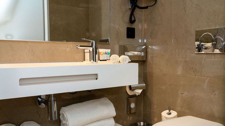 <b>Nash Pratik Hotel Room</b>. Images powered by <a href="https://iceportal.shijigroup.com/" title="IcePortal" target="_blank">IcePortal</a>.