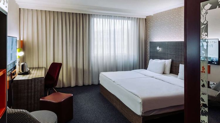 pentahotel Reading Room
