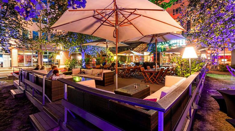 <b>pentahotel Leipzig Exterior</b>. Images powered by <a href="https://iceportal.shijigroup.com/" title="IcePortal" target="_blank">IcePortal</a>.