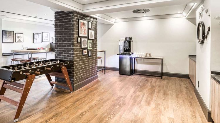 pentahotel Brussels City Centre Lobby