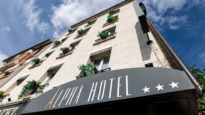 <b>Hotel Alpha Paris Eiffel Exterior</b>. Images powered by <a href="https://iceportal.shijigroup.com/" title="IcePortal" target="_blank">IcePortal</a>.