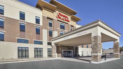 Hampton Inn/Suites Grand Rapids South