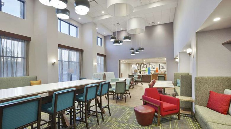 <b>Hampton Inn/Suites Grand Rapids South Restaurant</b>. Images powered by <a href="https://iceportal.shijigroup.com/" title="IcePortal" target="_blank">IcePortal</a>.