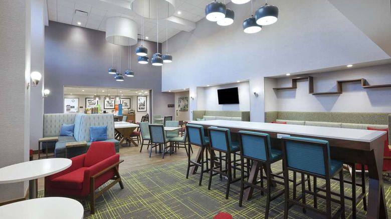 <b>Hampton Inn/Suites Grand Rapids South Restaurant</b>. Images powered by <a href="https://iceportal.shijigroup.com/" title="IcePortal" target="_blank">IcePortal</a>.