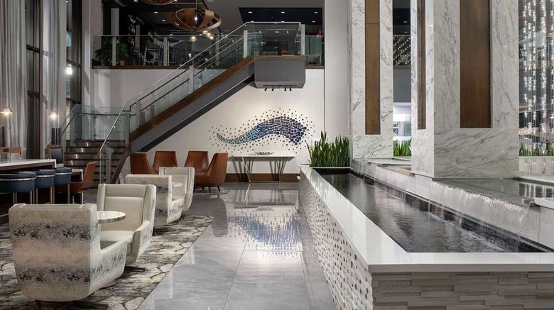 <b>Embassy Suites Knoxville Downtown Lobby</b>. Images powered by <a href="https://iceportal.shijigroup.com/" title="IcePortal" target="_blank">IcePortal</a>.