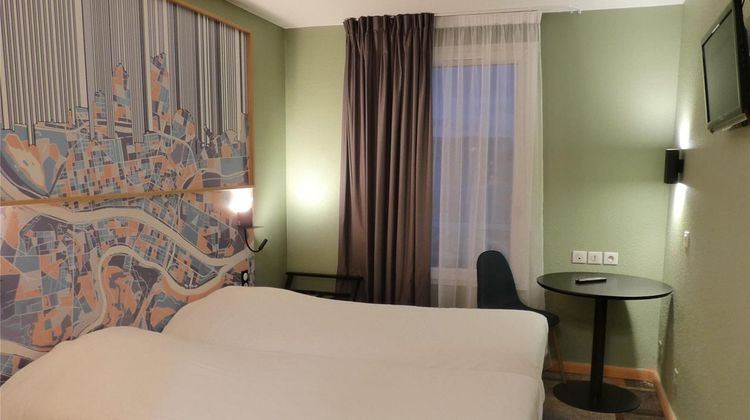 Ibis Styles Hotel Lyon Croix Rousse Room