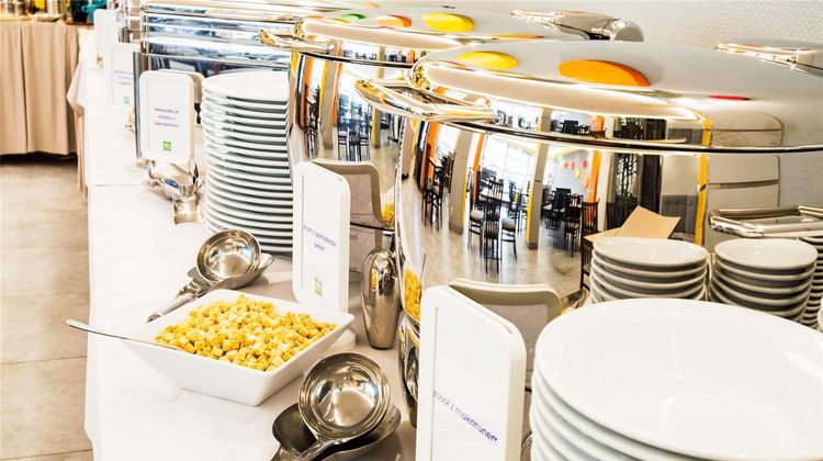 Ibis Styles Warsaw West Restaurant