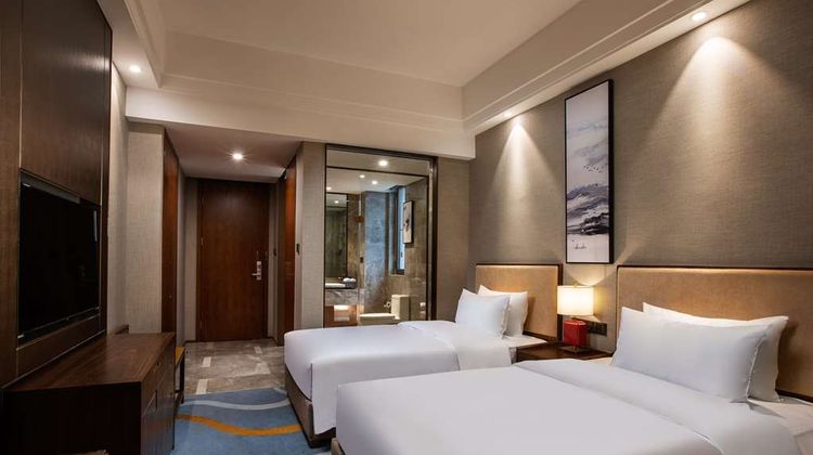 Ramada Encore Wyndham Wuhan Caidian Room