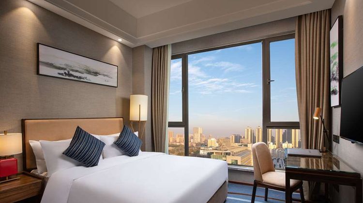Ramada Encore Wyndham Wuhan Caidian Room