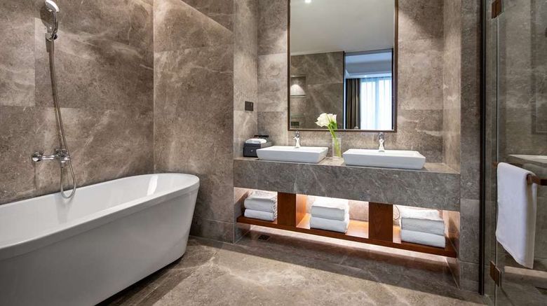 <b>Ramada Encore Wyndham Wuhan Caidian Room</b>. Images powered by <a href="https://iceportal.shijigroup.com/" title="IcePortal" target="_blank">IcePortal</a>.