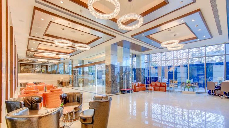 <b>Radisson Blu Gorakhpur Lobby</b>. Images powered by <a href="https://iceportal.shijigroup.com/" title="IcePortal" target="_blank">IcePortal</a>.