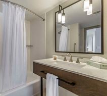 Windmill Suites Surprise Room