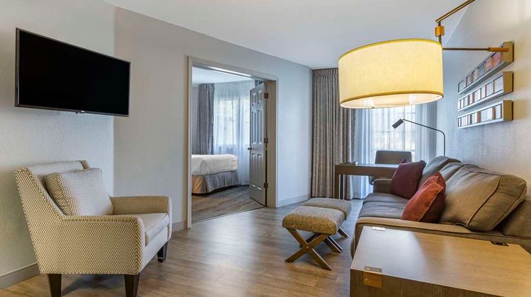 Windmill Suites Surprise Suite
