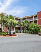 Water Street Hotel & Marina, Ascend Coll