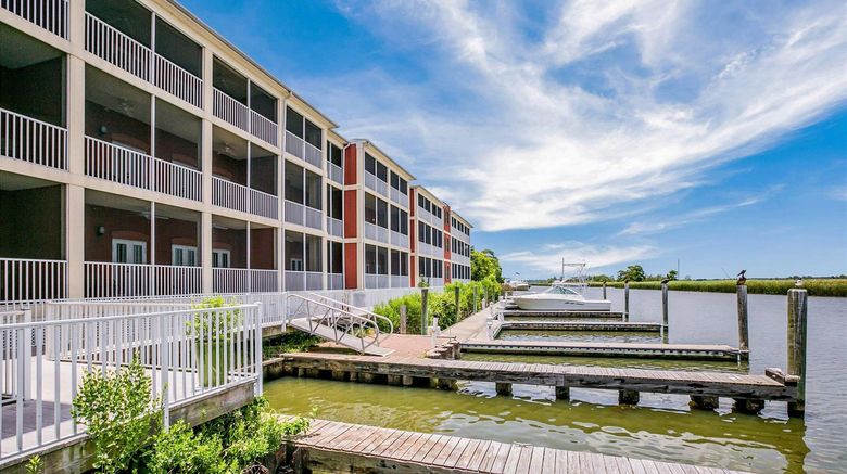 <b>Water Street Hotel & Marina, Ascend Coll Exterior</b>. Images powered by <a href="https://iceportal.shijigroup.com/" title="IcePortal" target="_blank">IcePortal</a>.
