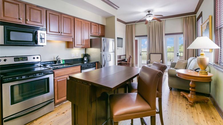 <b>Water Street Hotel & Marina, Ascend Coll Room</b>. Images powered by <a href="https://iceportal.shijigroup.com/" title="IcePortal" target="_blank">IcePortal</a>.