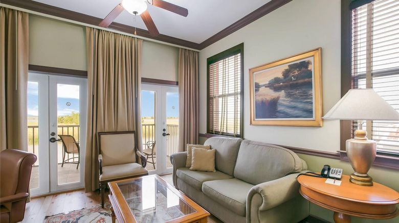 <b>Water Street Hotel & Marina, Ascend Coll Room</b>. Images powered by <a href="https://iceportal.shijigroup.com/" title="IcePortal" target="_blank">IcePortal</a>.