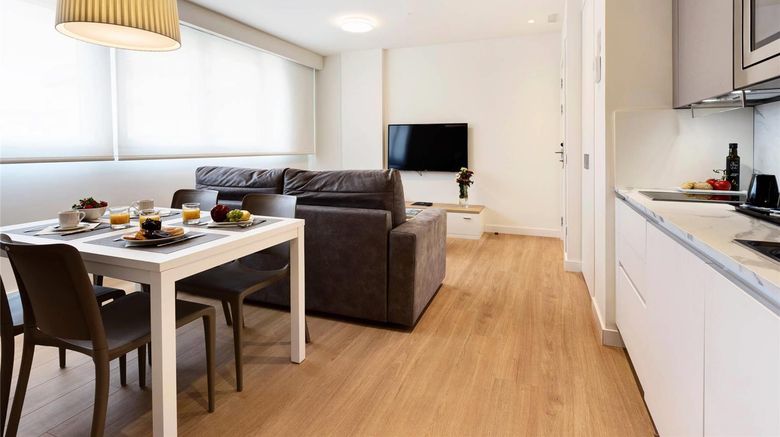 Sercotel Logrono Suites Suite. Images powered by <a href="https://iceportal.shijigroup.com" target="_blank" rel="noopener">Ice Portal</a>.