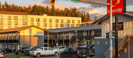 Econo Lodge Prince George Exterior