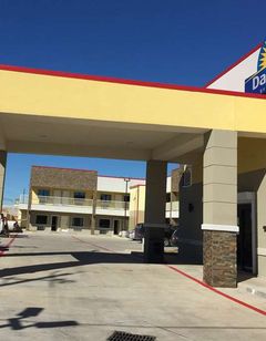 Days Inn by Wyndham Freeport