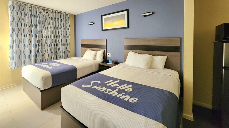 <b>Days Inn by Wyndham Freeport Room</b>. Images powered by <a href="https://iceportal.shijigroup.com/" title="IcePortal" target="_blank">IcePortal</a>.
