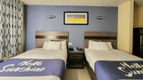 Days Inn by Wyndham Freeport Room