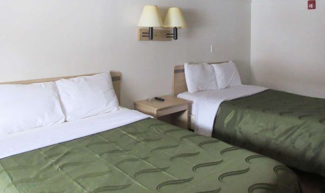 Rodeway Inn Washington Room