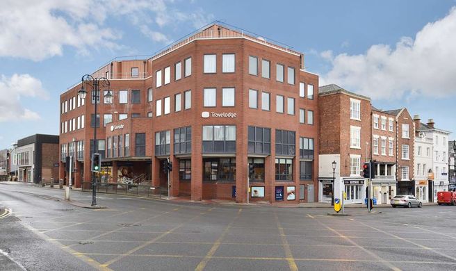 Travelodge Chester Central Bridge Street Exterior
