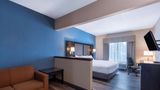 Baymont by Wyndham Kirksville Univ Area Suite