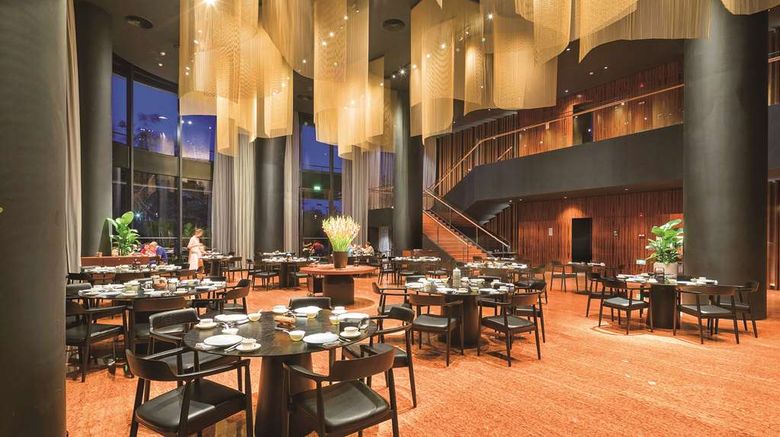 <b>LN Garden Hotel Guangzhou Nansha Restaurant</b>. Images powered by <a href="https://iceportal.shijigroup.com/" title="IcePortal" target="_blank">IcePortal</a>.